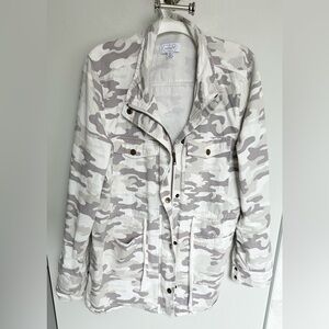 Mudpie White Camo Jacket Medium